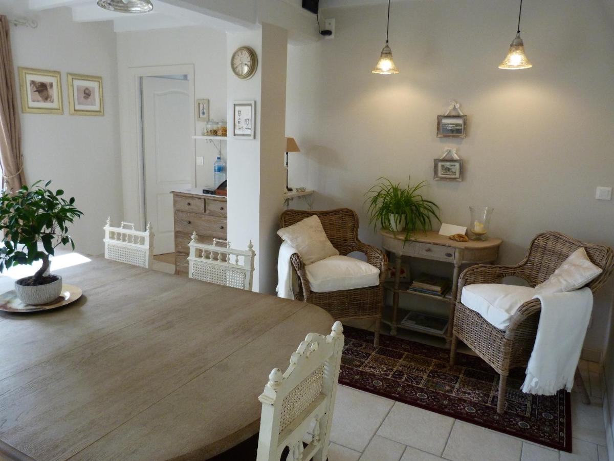 Le Repos Coquelicot Bed and Breakfast Montillot Exteriör bild