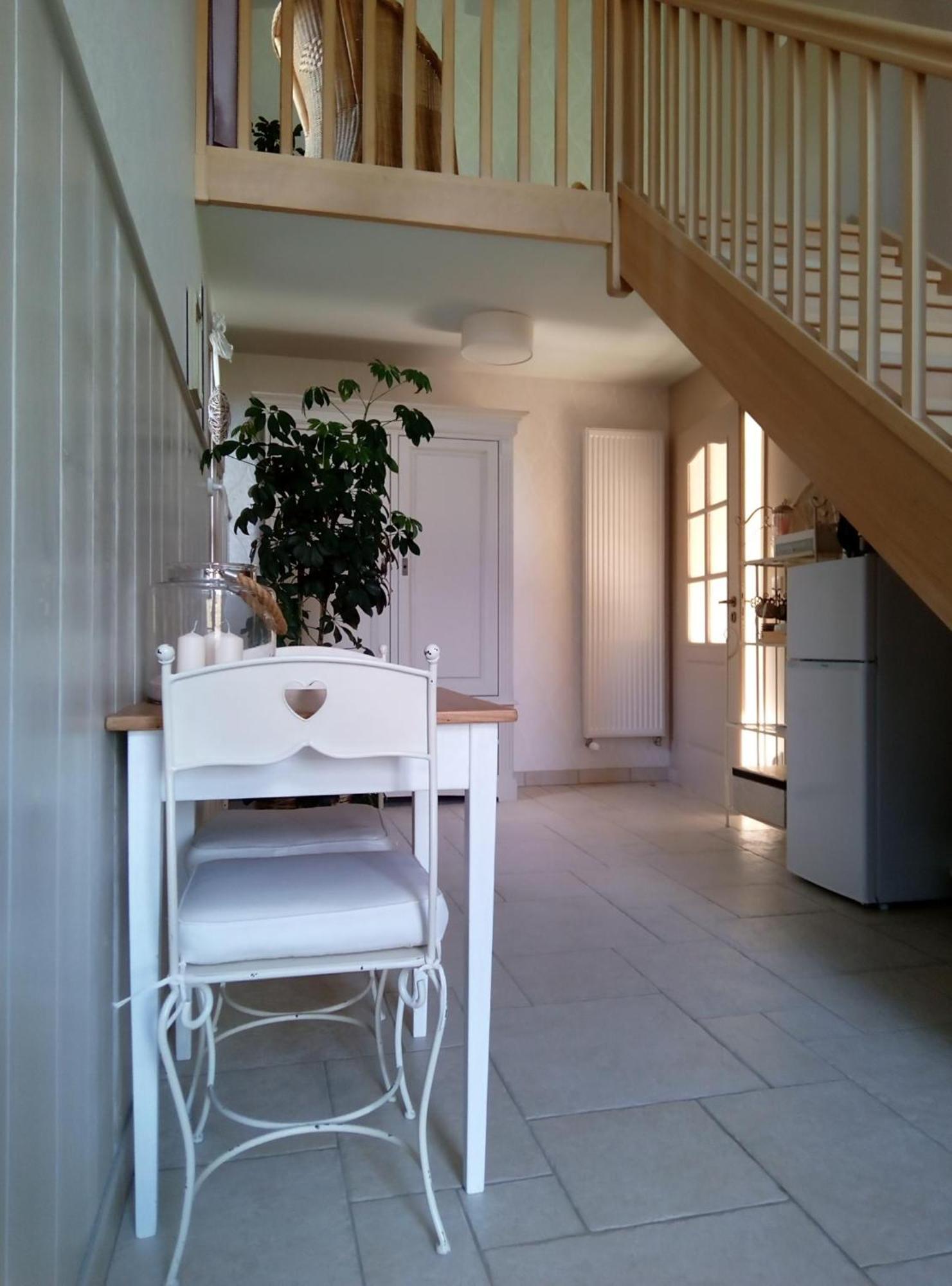 Le Repos Coquelicot Bed and Breakfast Montillot Exteriör bild
