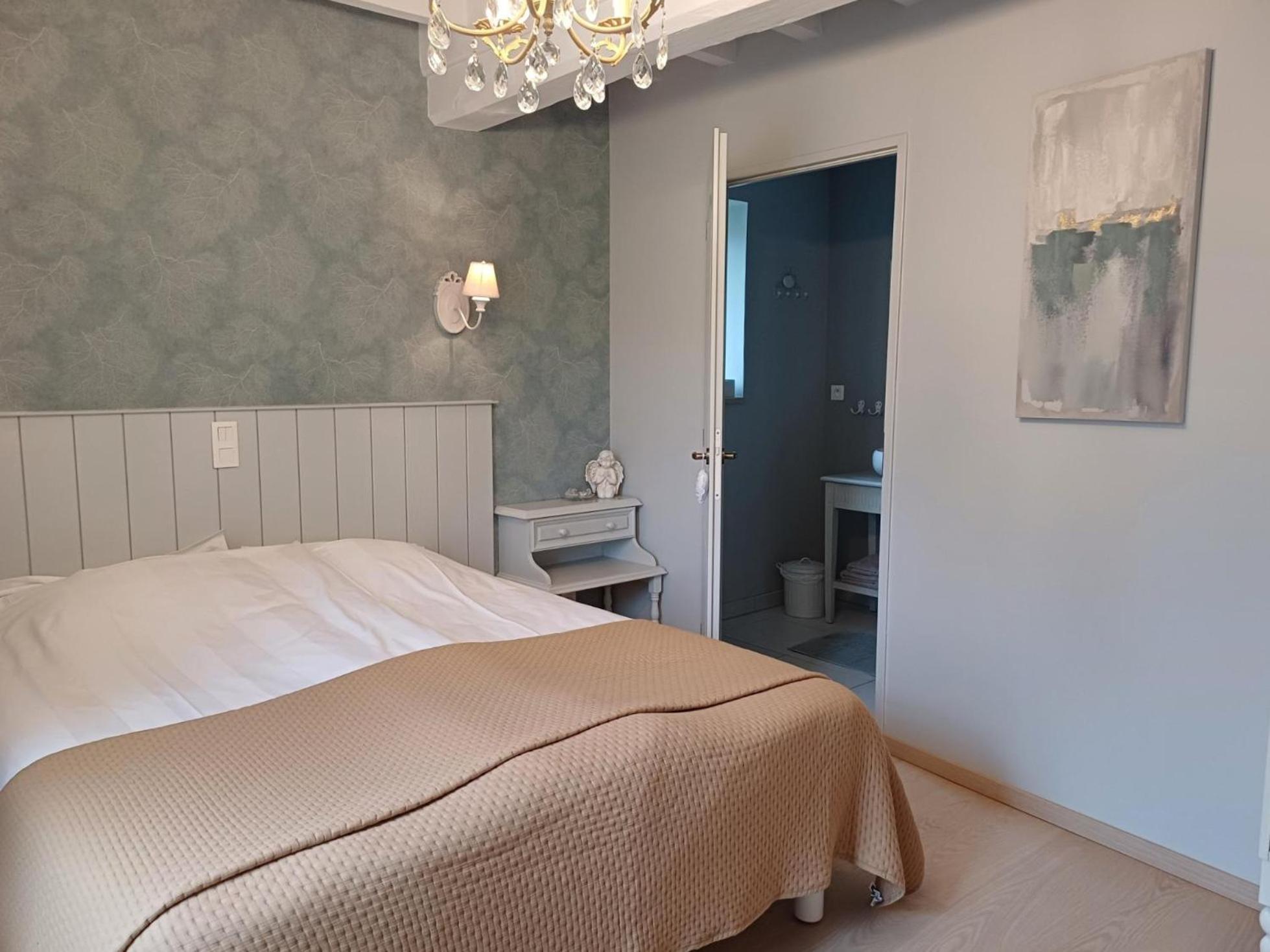Le Repos Coquelicot Bed and Breakfast Montillot Exteriör bild