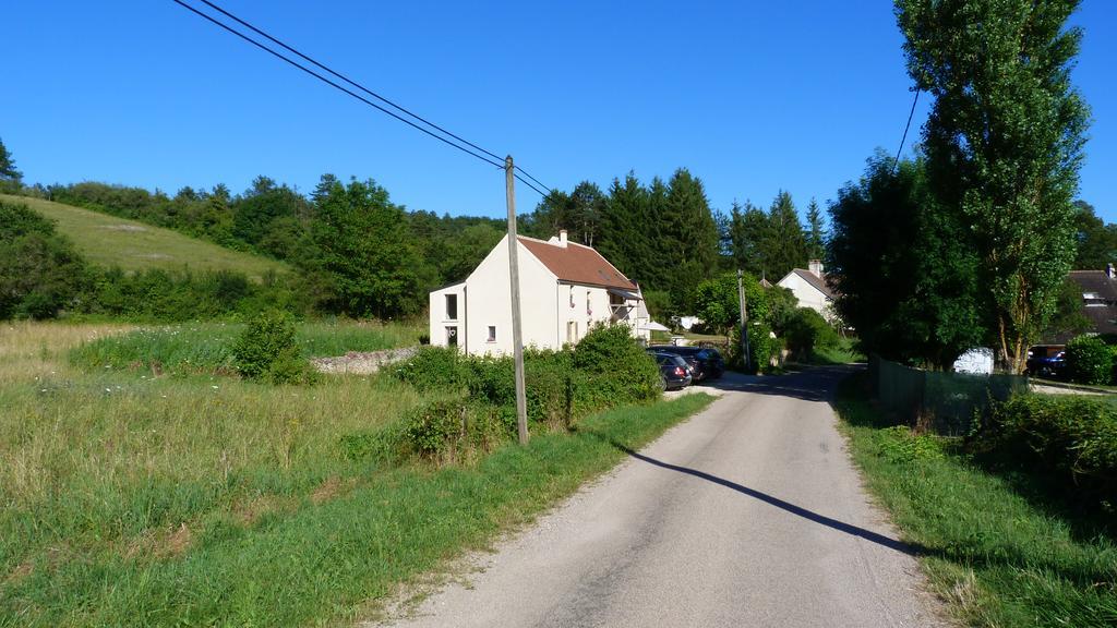 Le Repos Coquelicot Bed and Breakfast Montillot Exteriör bild